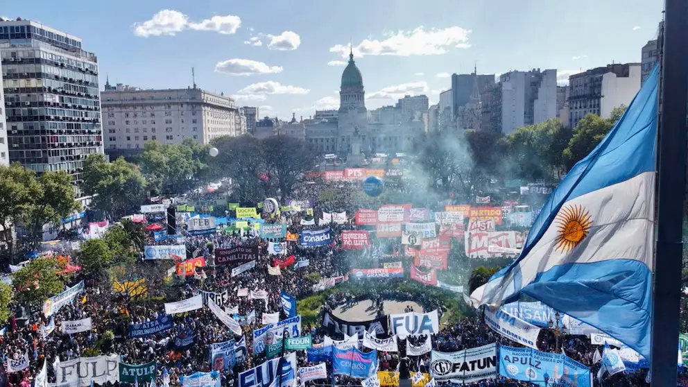 Universitarios organizan una marcha federal para el 12 de mayo