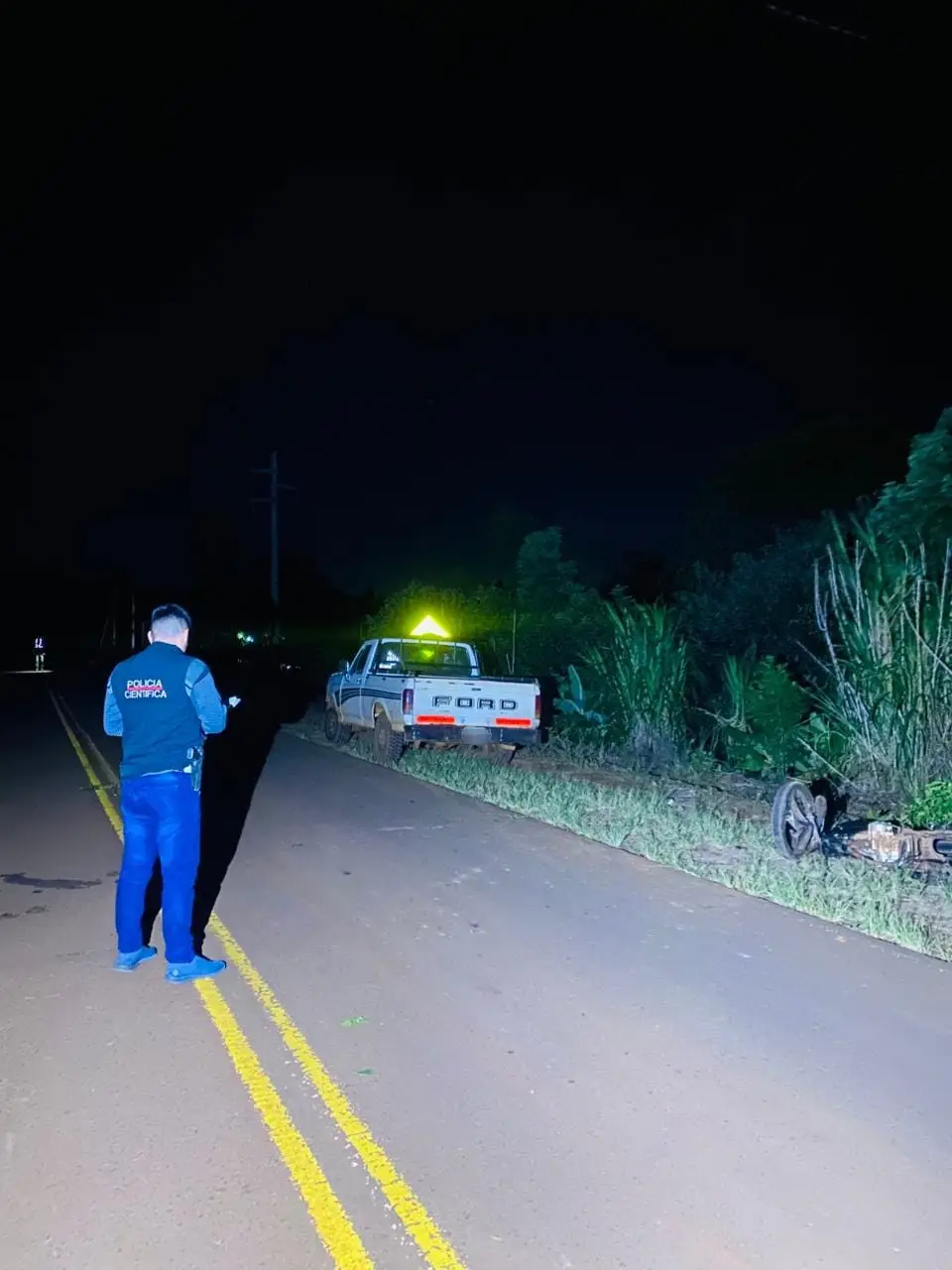 El Soberbio: dos adolescentes en estado grave, tras chocar en moto contra una camioneta