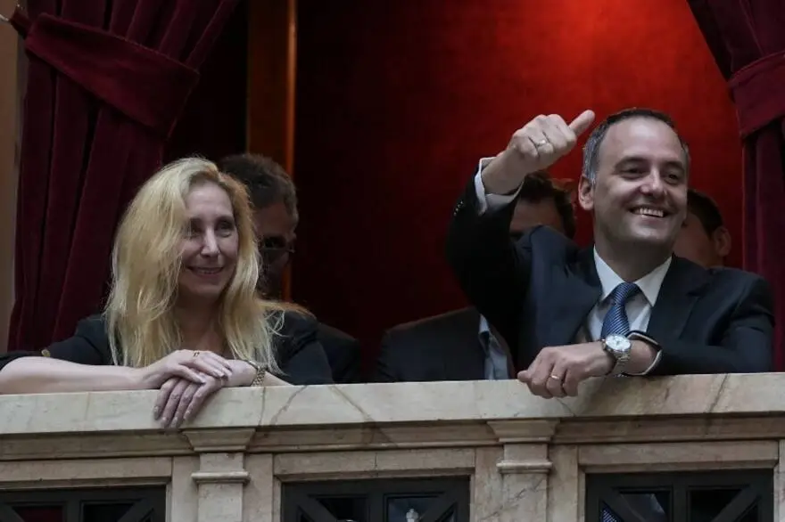 Adorni ratificó que vetarán la ley de reparto de los ATN