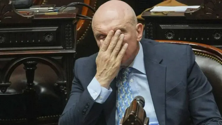 Se acumulan denuncias contra Espert en la Justicia penal