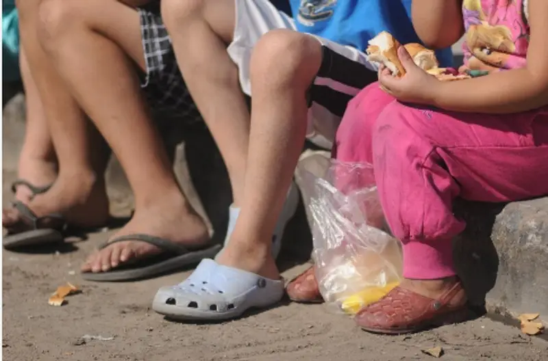 Más del 50% de los niños argentinos son pobres