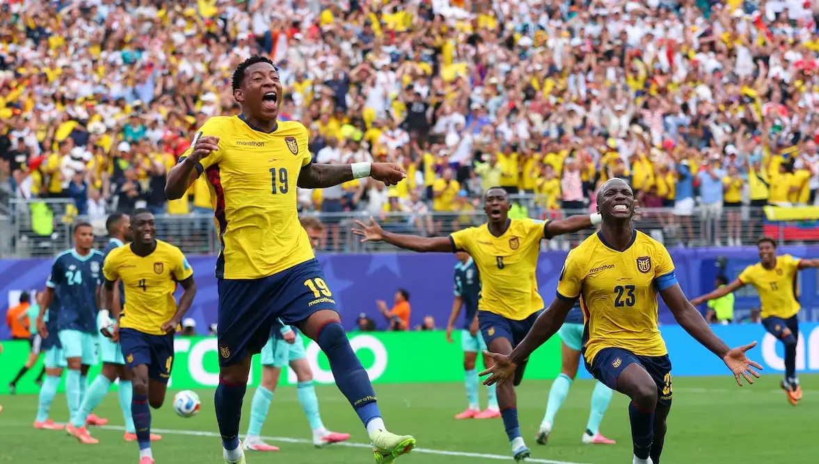 Ecuador se lo dio vuelta a Alemania y avanzó a 16avos de final