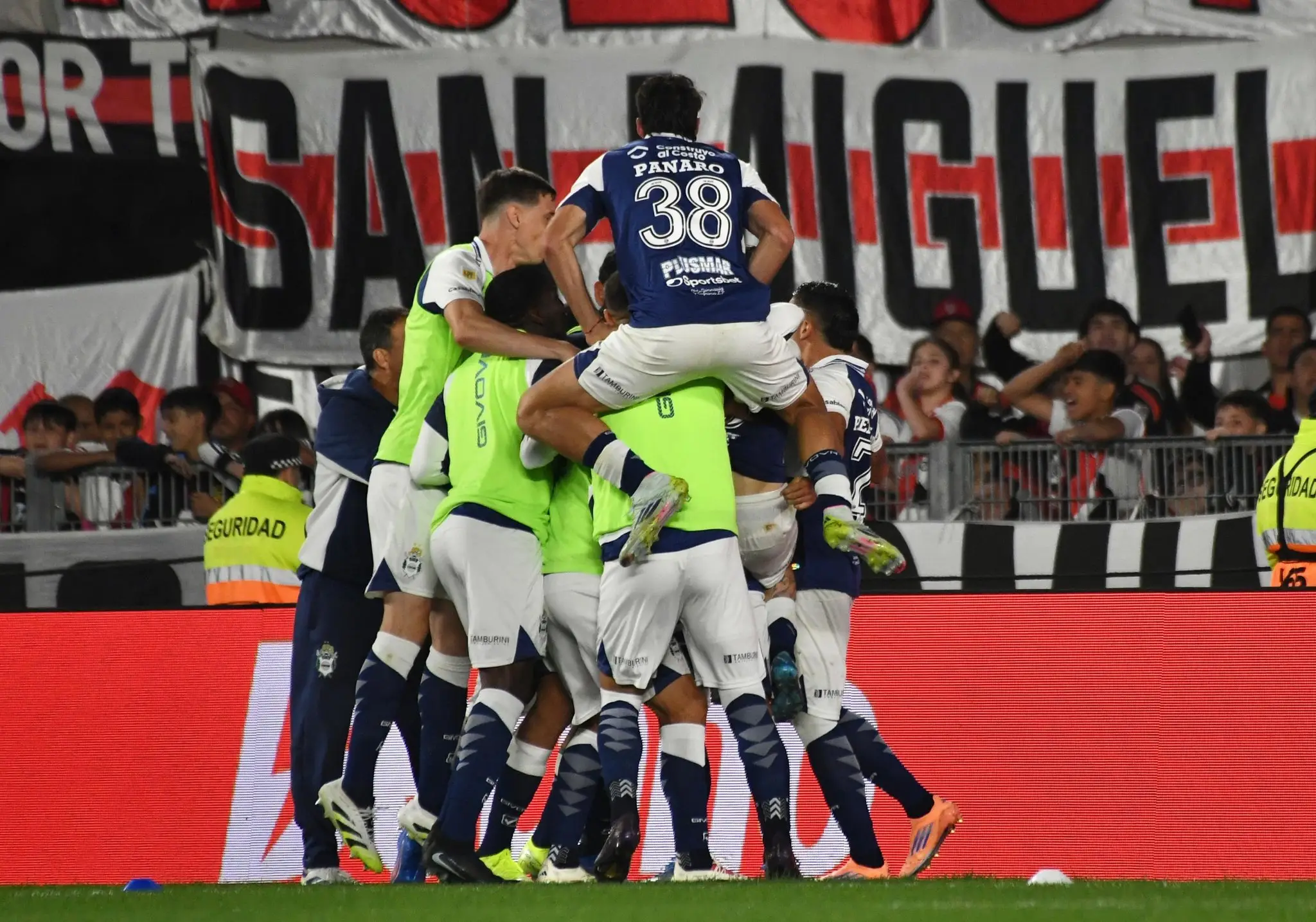 River perdió en el Monumental ante Gimnasia