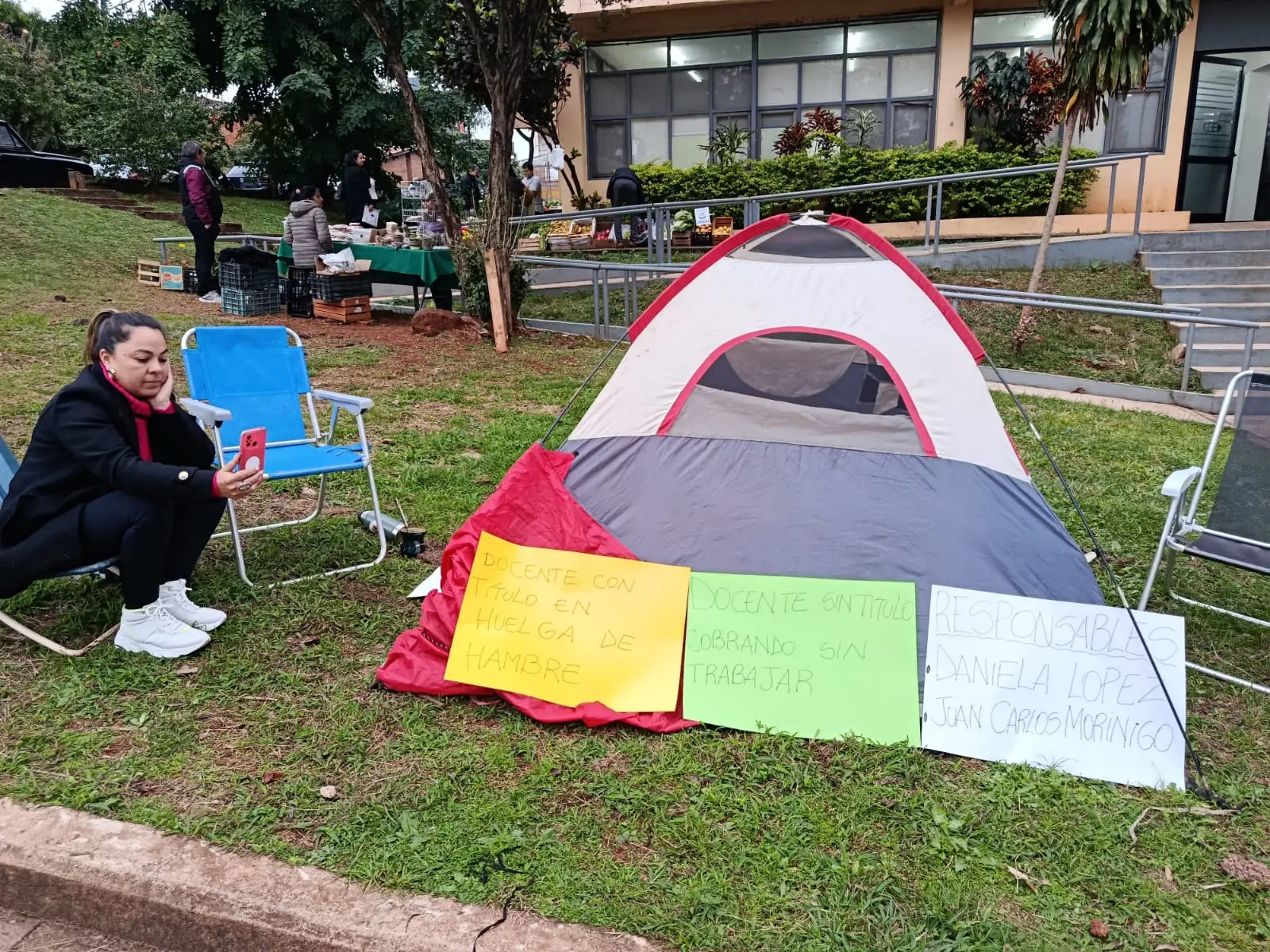 Crudo testimonio de la docente dejada cesante por el CGE