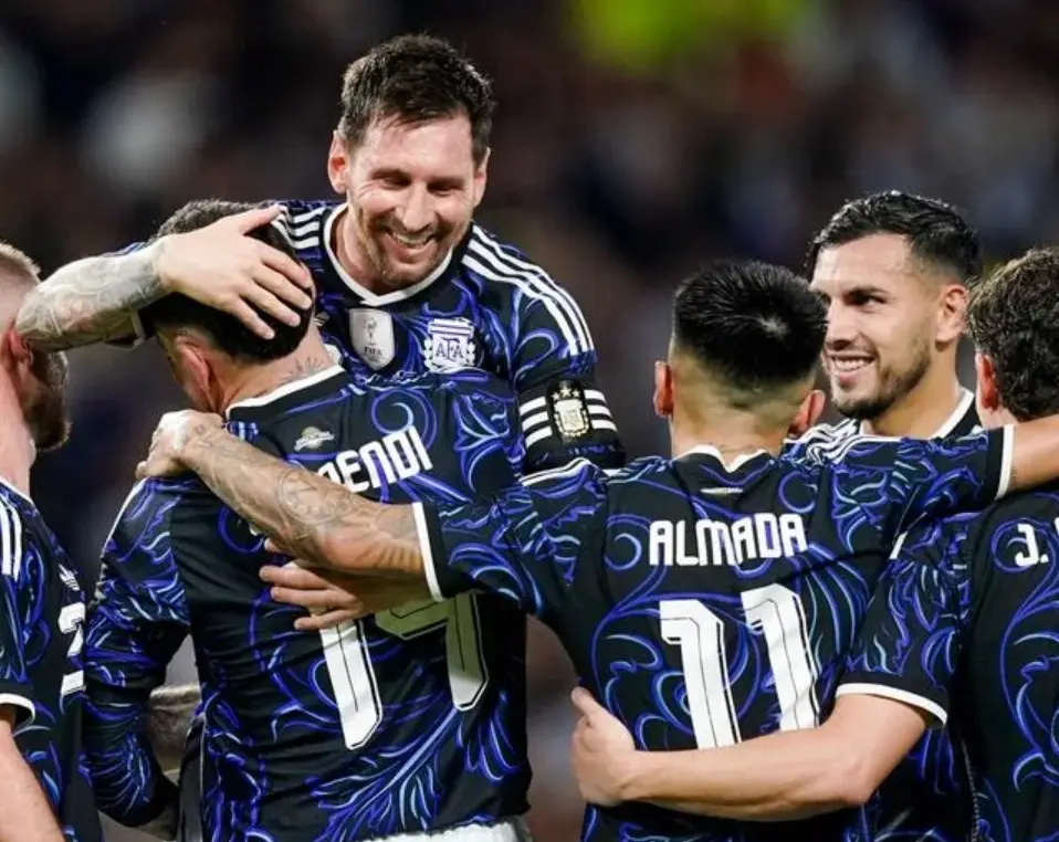 La Selección Argentina cayó al tercer puesto del ranking FIFA