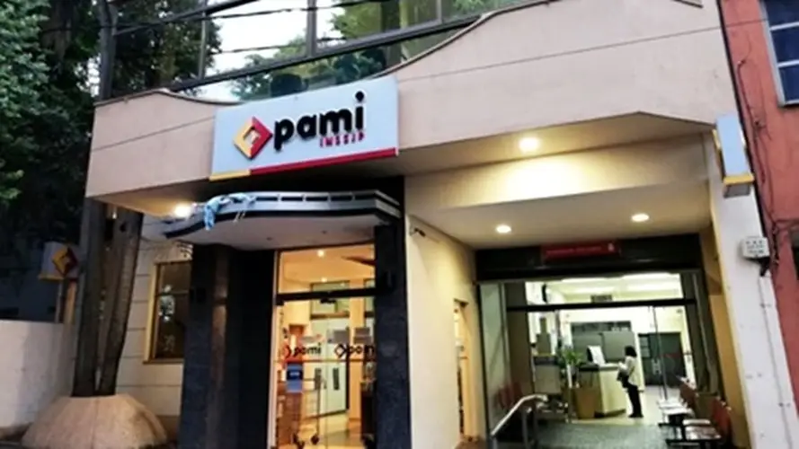 Médicos y odontólogos de PAMI continúan el paro