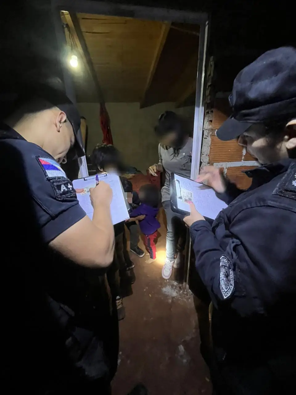 Arrestan a acusada de explotar sexualmente a su sobrina
