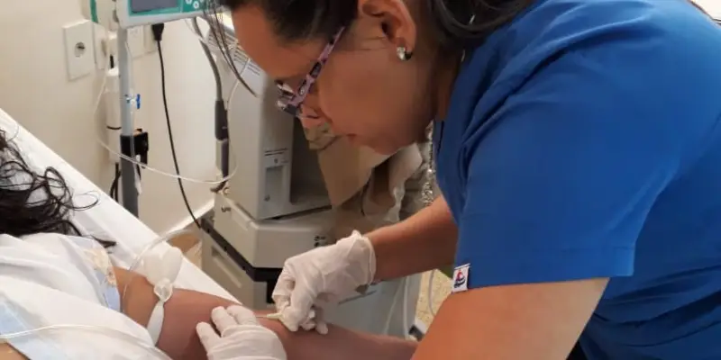 Enfermería: intensifican controles en centros de salud