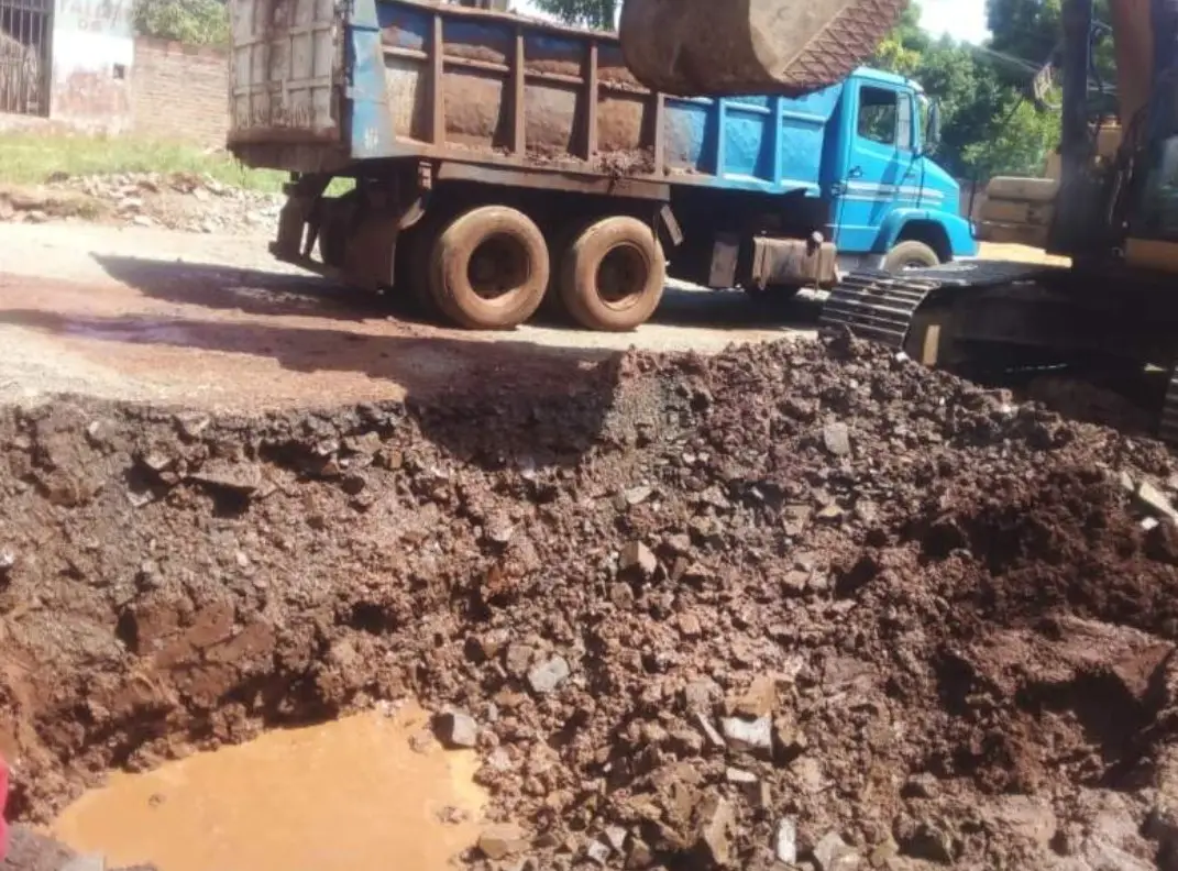 Otra vez una rotura en el acueducto deja sin agua a la zona oeste