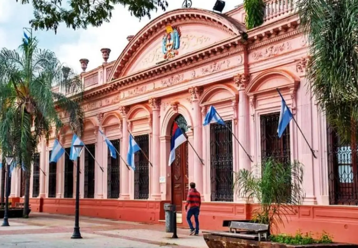 Passalacqua ordenó la reestructuración de ministerios para el Presupuesto 2027
