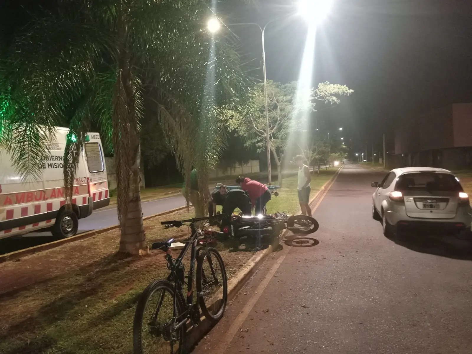Posadas: una mujer sufrió fractura vertebral tras despiste