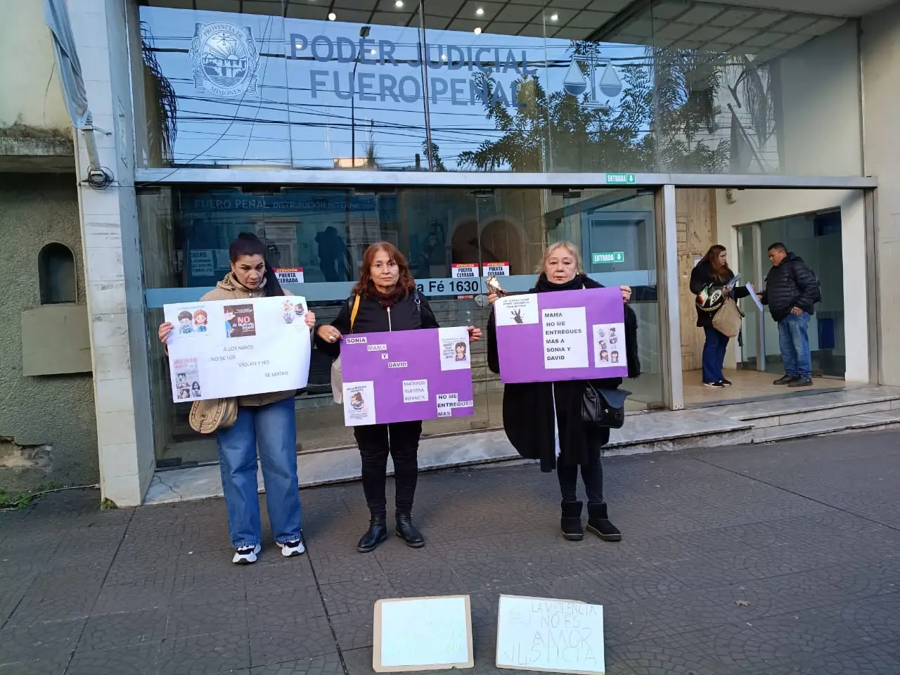 Fuerte reclamo de justicia en una causa por abusos a menores