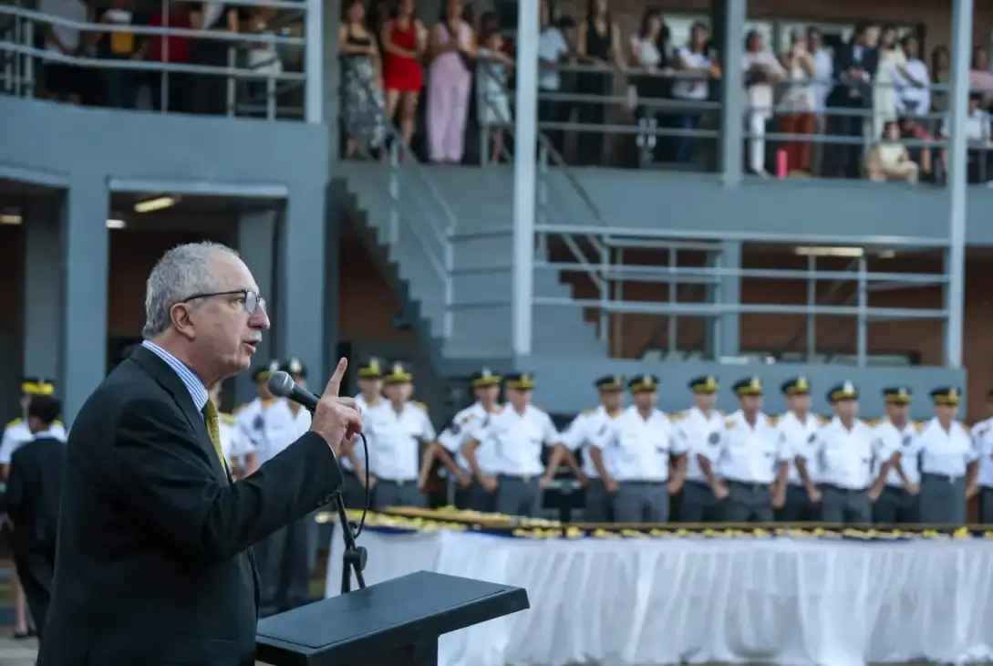 Passalacqua confirma la postergación del ingreso de cadetes