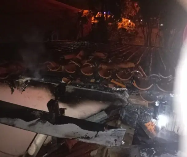 Principio de incendio en una vivienda de Guaraní