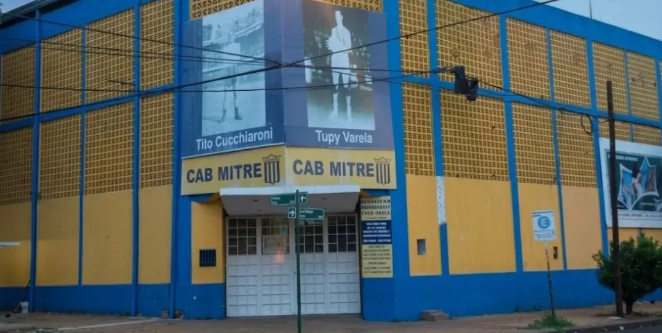 El Club Mitre suspendió al socio denunciado y avanzó en una reestructuración interna