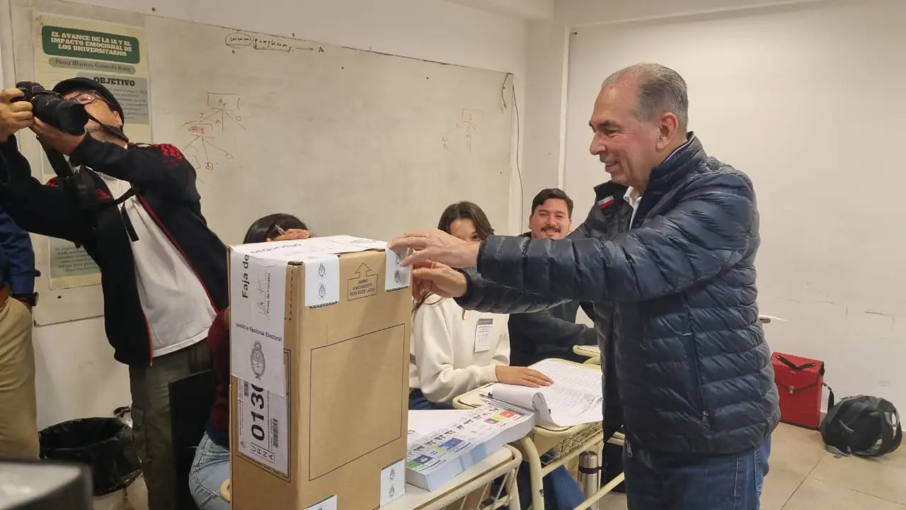 Elecciones Legislativas 2025: votó Stelatto en el campus de la UGD