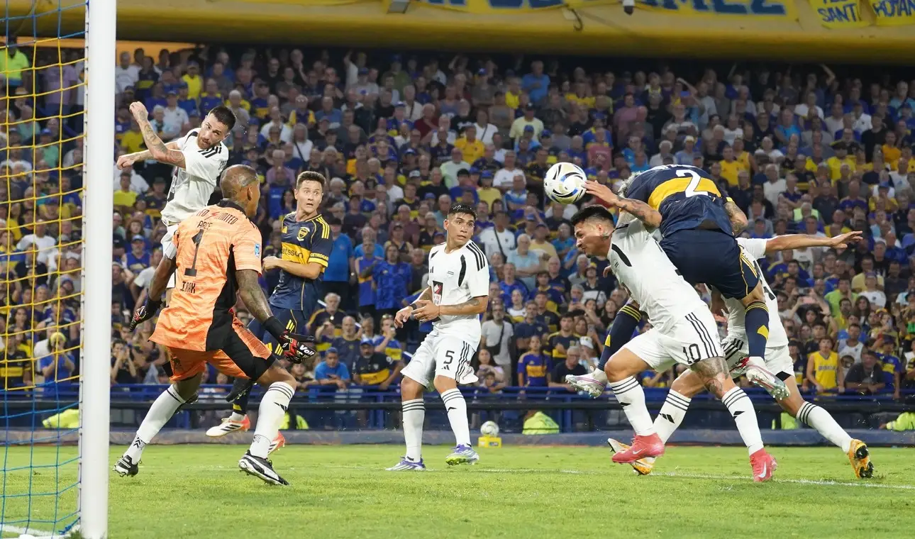 Boca le ganó a Riestra en el arranque del torneo