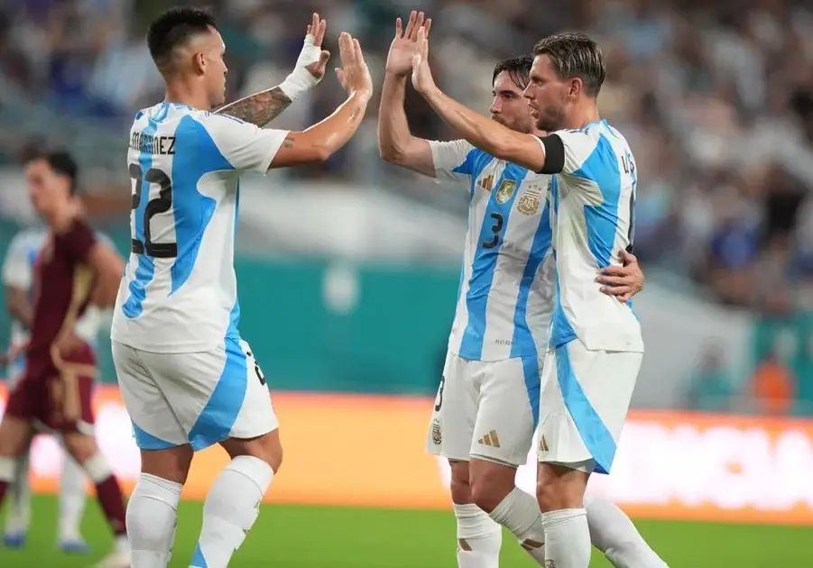 Sin Messi, la Selección venció a Venezuela en Miami