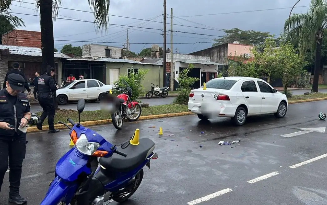 Una mujer hospitalizada tras un triple choque en Posadas