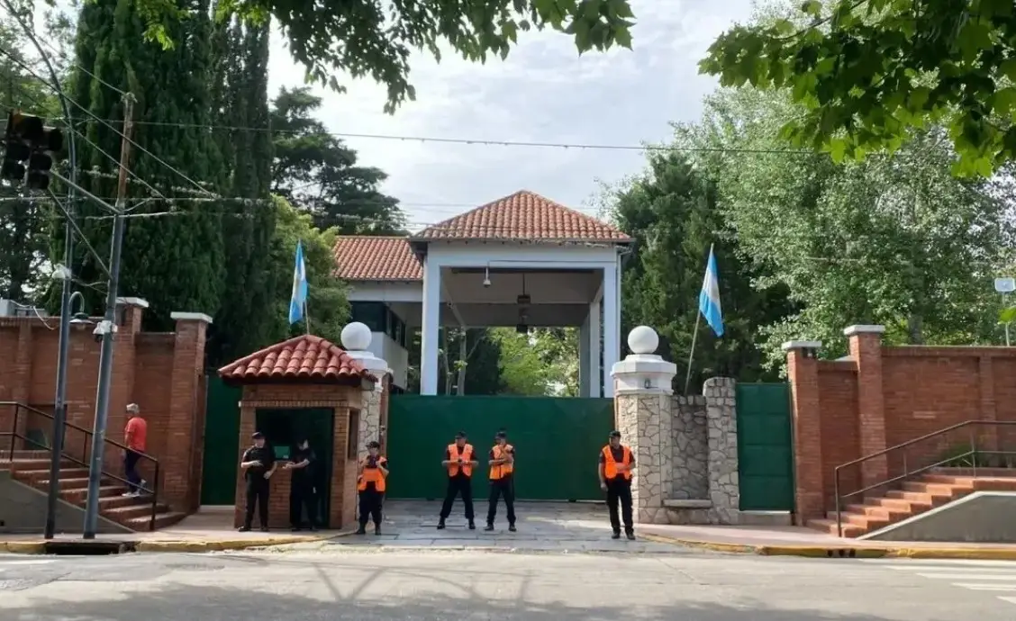 Revelan que presos extorsionaban al soldado misionero que se suicidó en la Quinta de Olivos