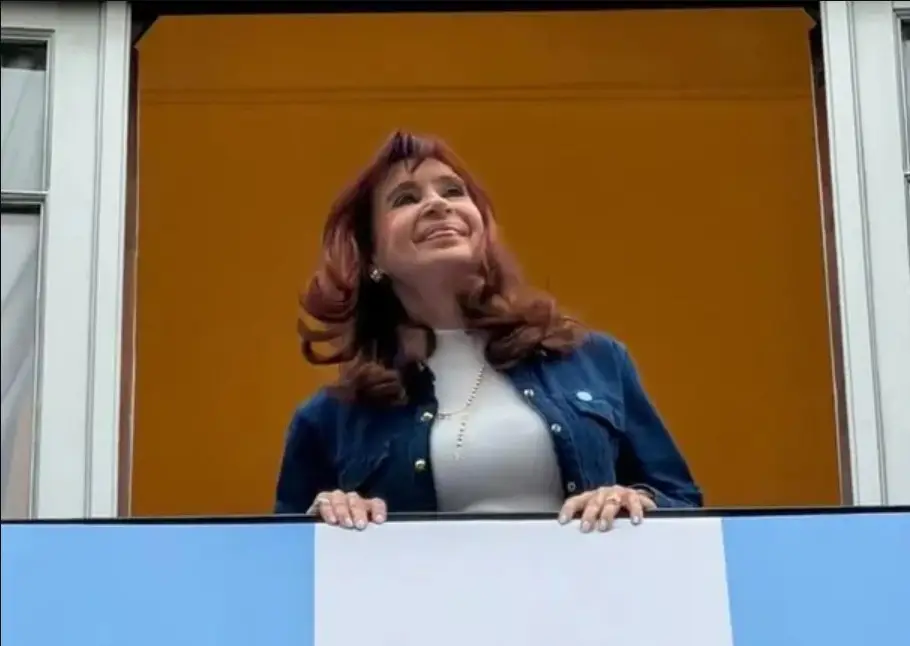La Justicia ordenó restituir la pensión a Cristina Fernández
