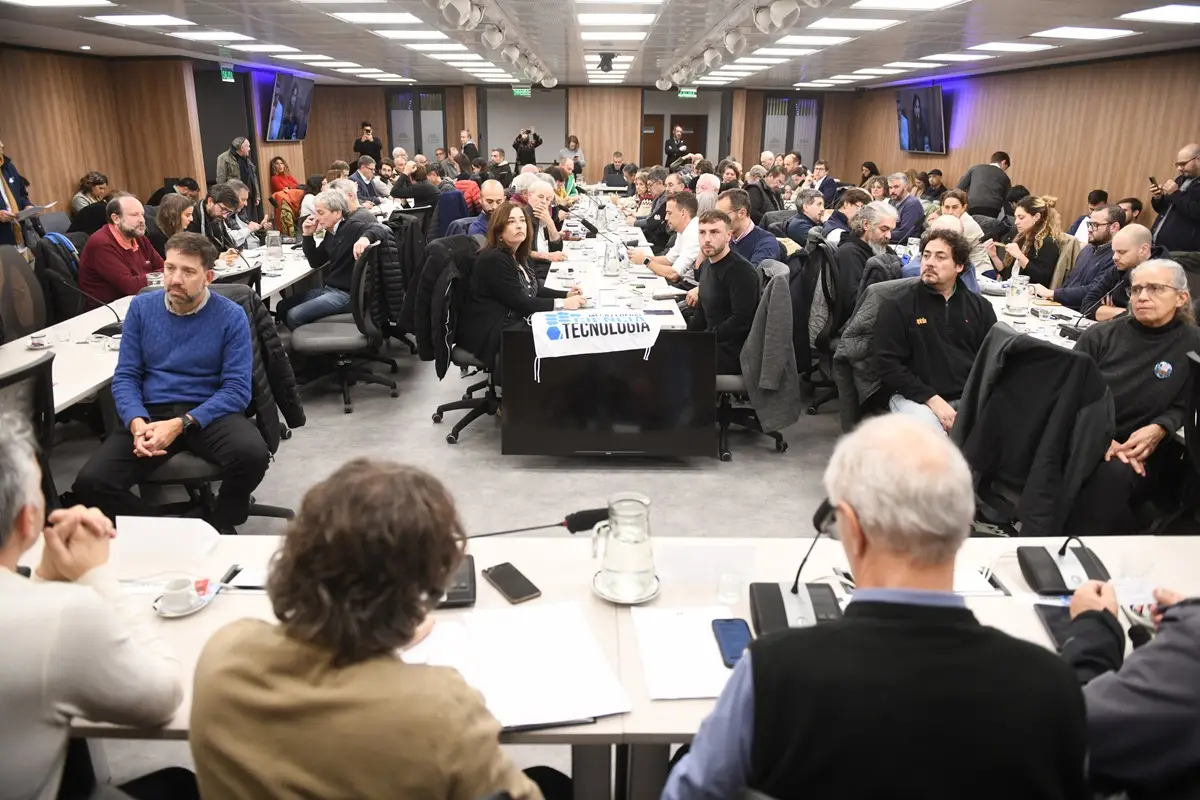 Durísimo argumento contra el desfinanciamiento de las universidades: “Para una banda de tuiteros hay un montón de plata, pero para todo el sistema universitario no la hay”