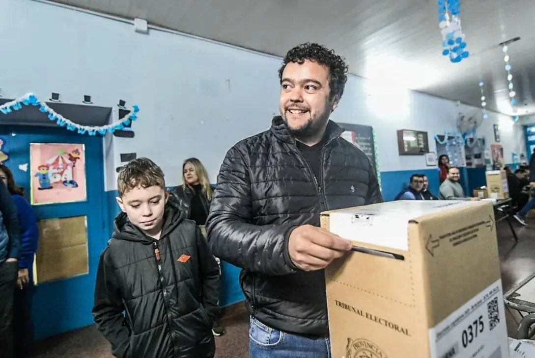 Elecciones en Posadas: sufragó el candidato Daniel Vigo