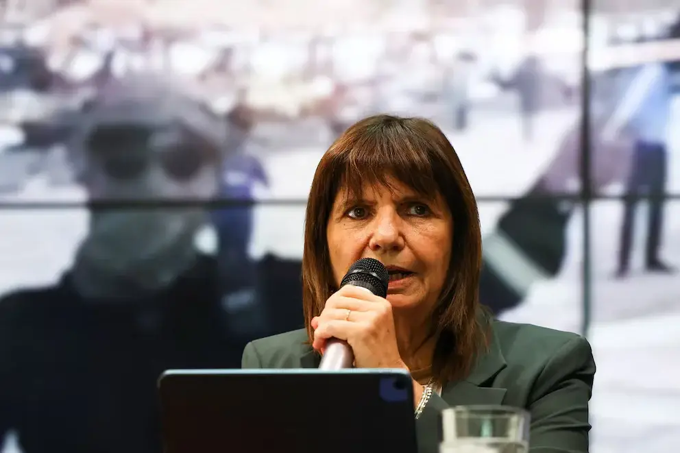 Los gendarmes furiosos con el aumento del 5% que les impuso Bullrich