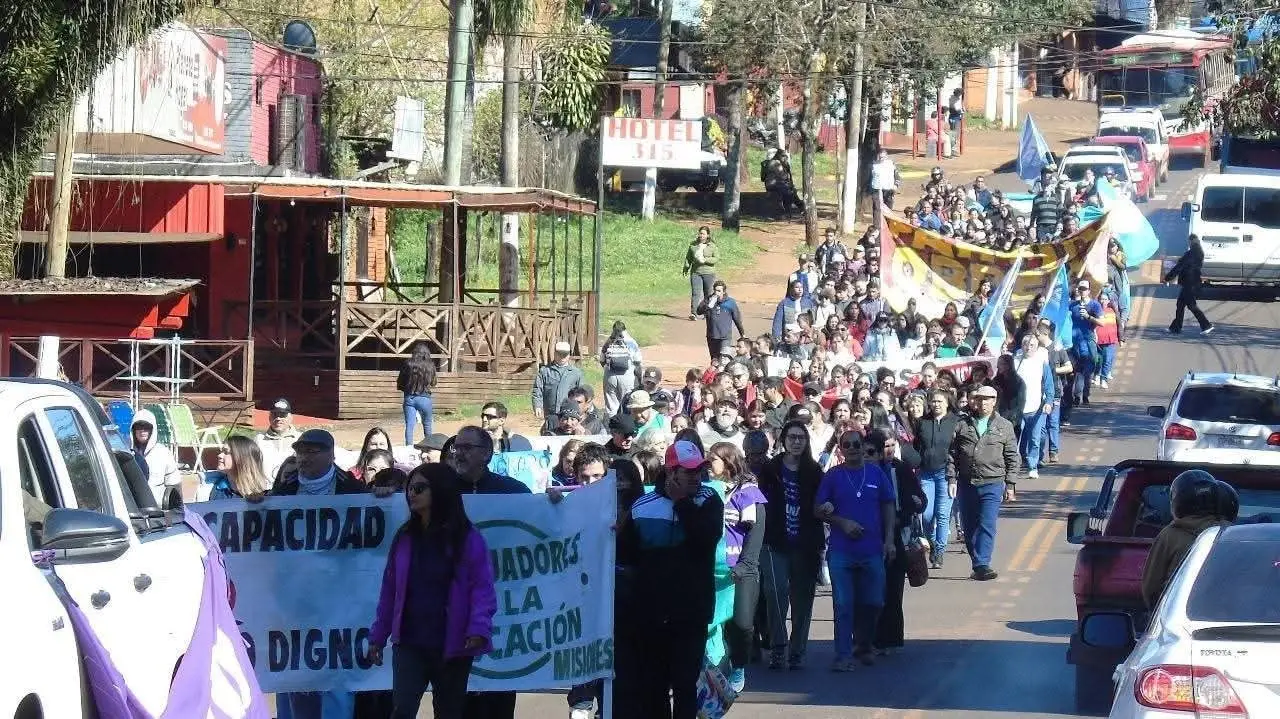 Docentes definieron convocar a un nuevo paro provincial el 21 de agosto
