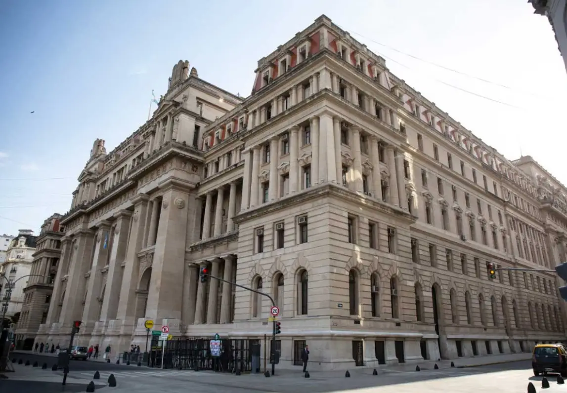 El Senado convocó a debatir la ampliación de la Corte Suprema