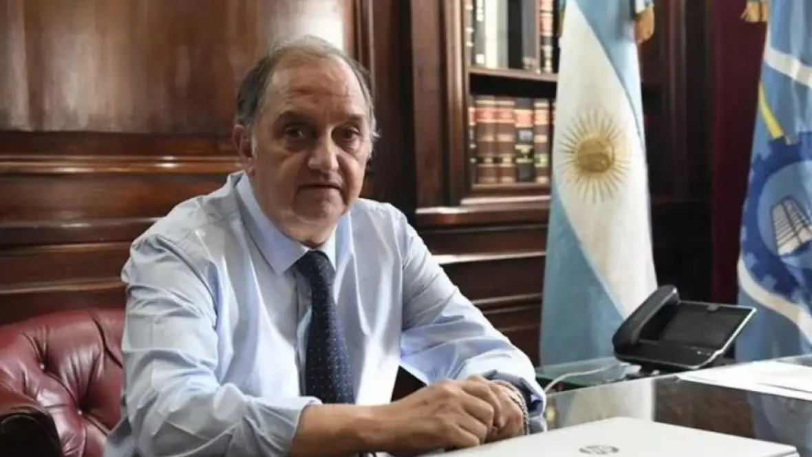 Senadores peronistas votarían la modificación de la Ley de DNU