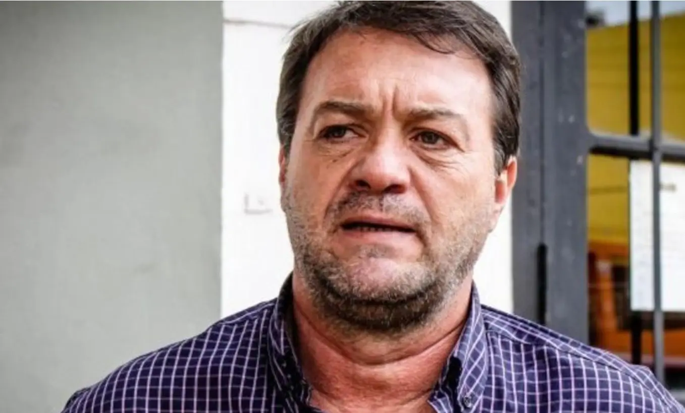 “El voto bronca se quedó en la casa, no salió a votar”