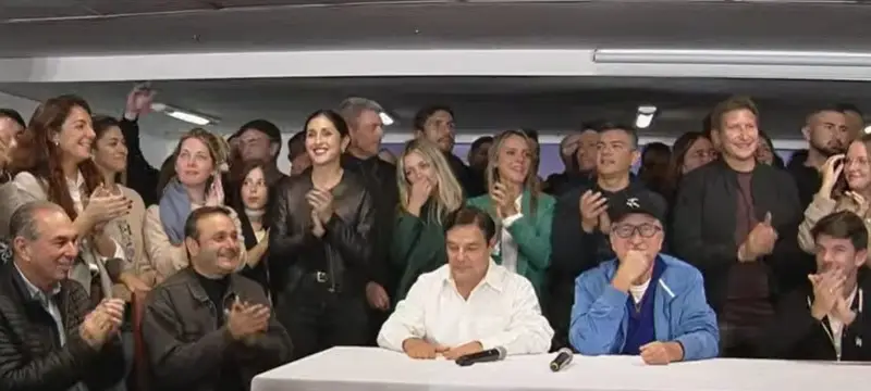 Tras la victoria del oficialismo, Rovira afirmó que este domingo “se consagro la Renovación Neo y blend”