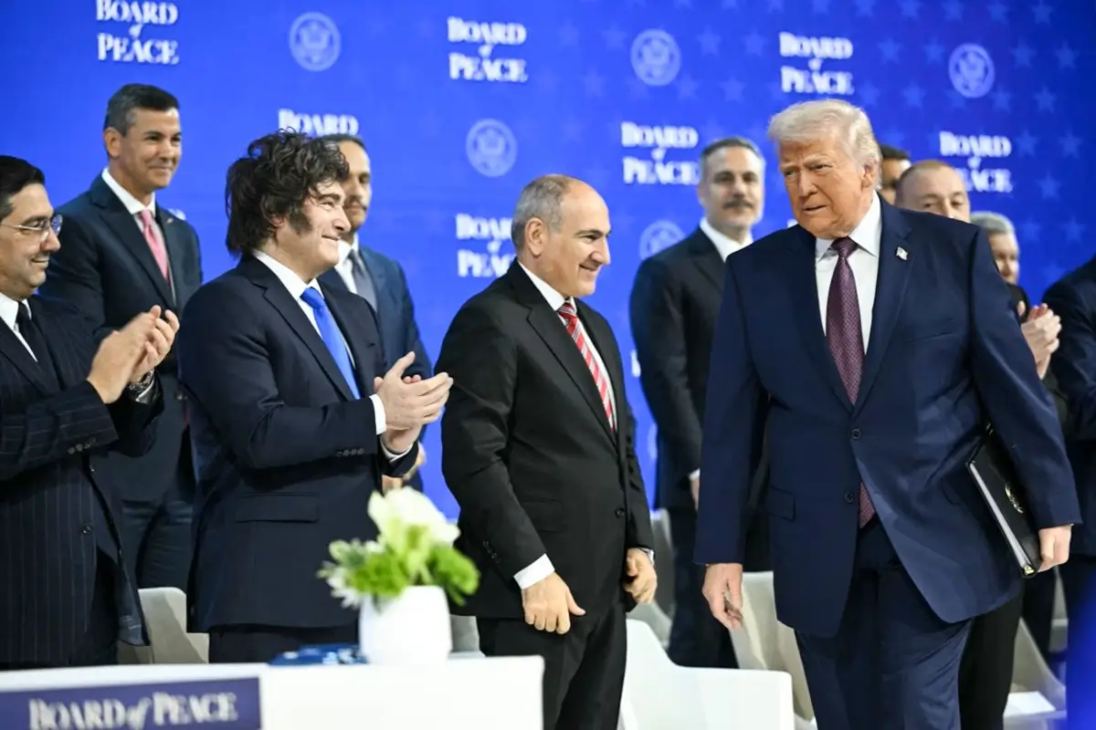 Trump lanzó su “Consejo de Paz”, aplaudido por Milei