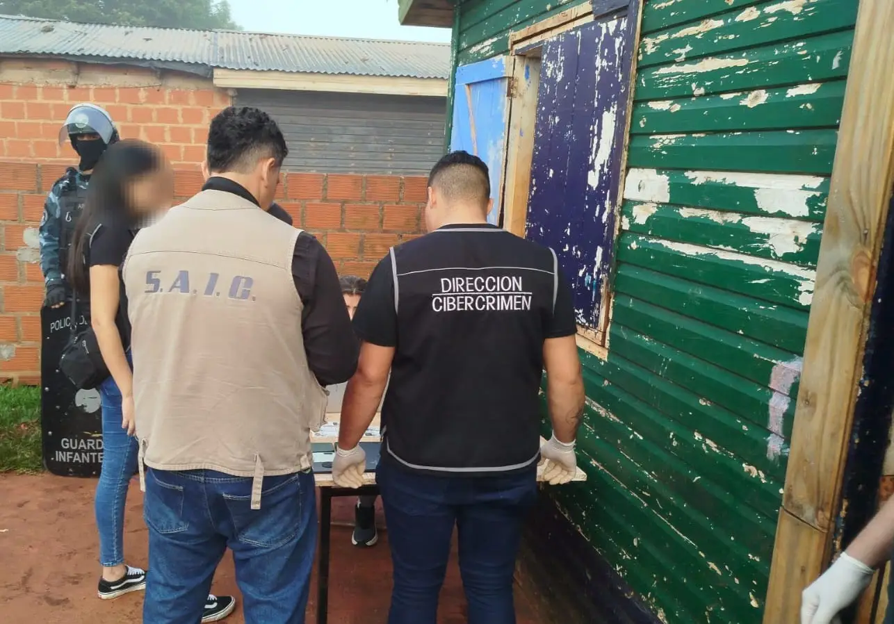 Posadas: Cayeron 4 “groomers” que captaban a menores
