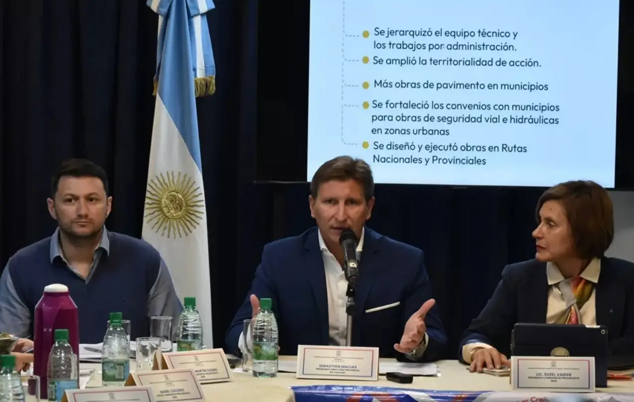 Presupuesto 2026: reducción para el Iprodha y aumento cercano al 20% para Vialidad provincial