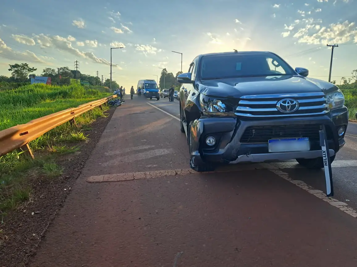 Guaraní: Una Hilux chocó y mató a un motociclista