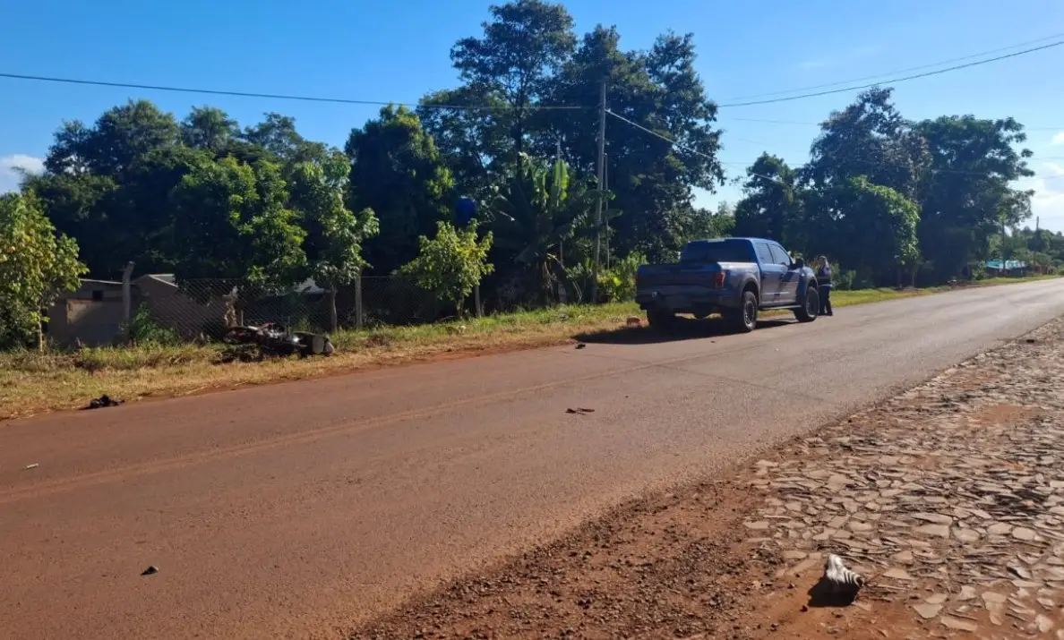 Eldorado: motociclista murió tras chocar con una camioneta