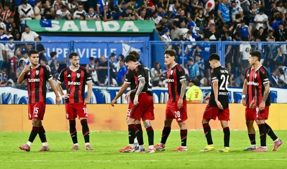 Torneo Apertura: River perdió con Vélez y acrecienta su crisis