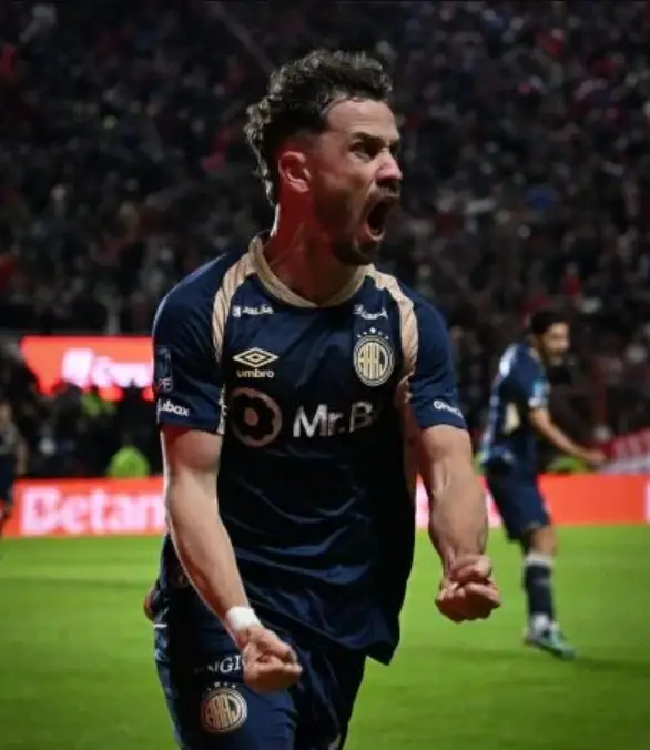 Argentinos venció a Huracán y está entre los cuatro mejores del Apertura
