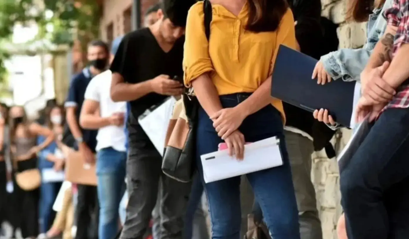 El desempleo creció en el último trimestre de 2025