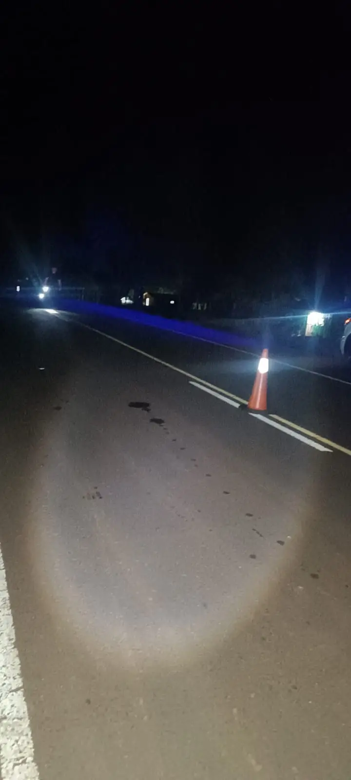 Una joven fue hospitalizada tras despiste de moto