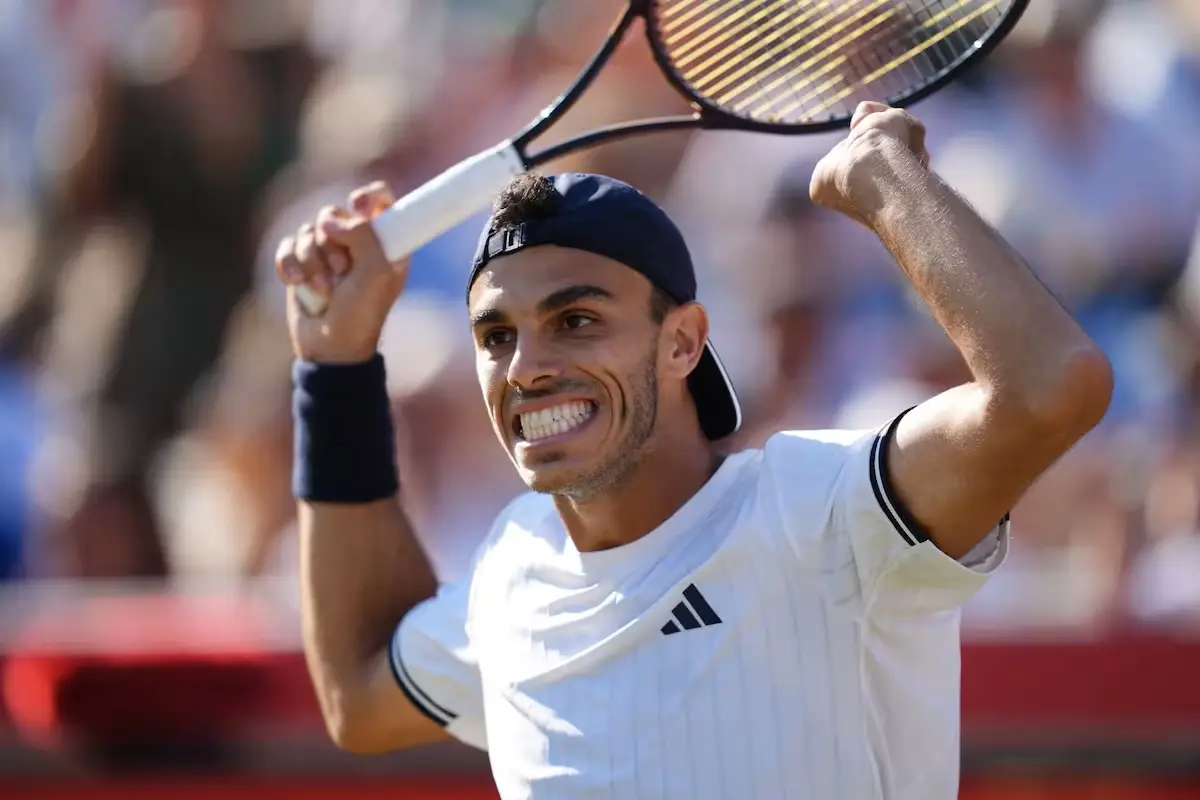 Cerúndolo hace historia y conquista el torneo de Queen’s