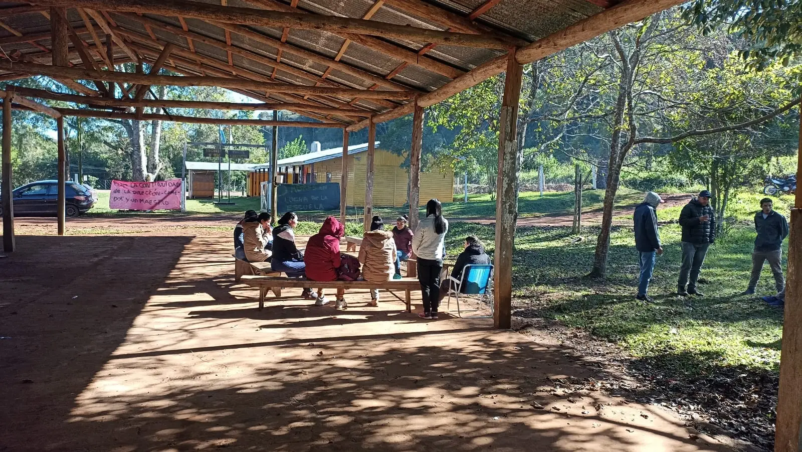 La Escuela 958 sigue tomada y Rojas apoya el reclamo
