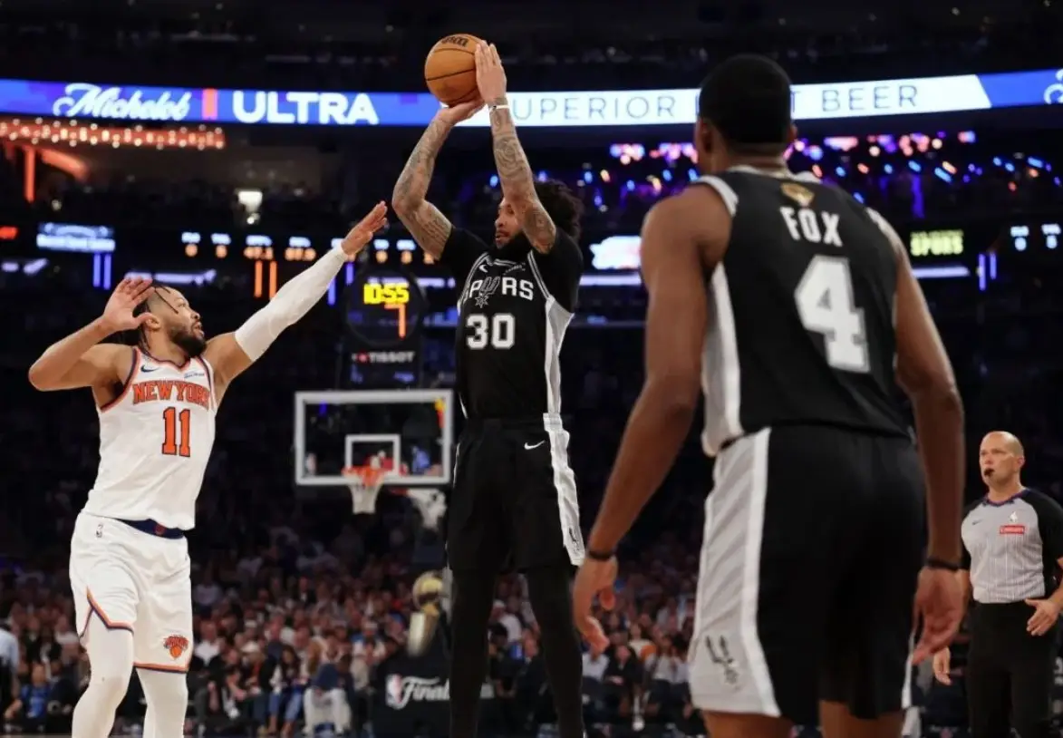 Los Spurs ganaron y siguen con vida en la final de la NBA
