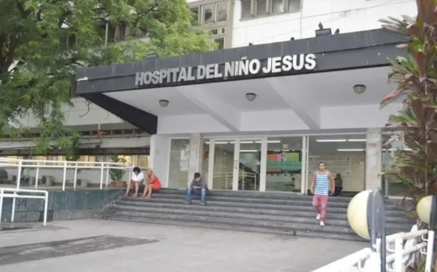 Murió una nena baleada en la cabeza por delincuentes