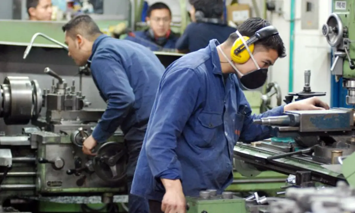 Se perdieron 205.000 empleos asalariados en lo que va de la gestión de Milei