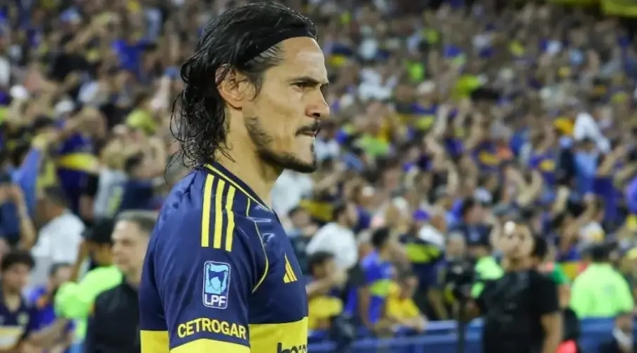 Cavani se va de Boca: rescindió su contrato tras no ser tenido en cuenta por Arruabarrena