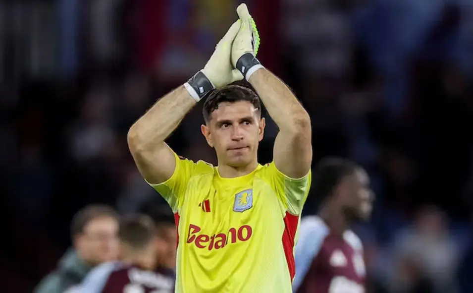 Europa League: el Aston Villa perdió ante el Nottingham Forest