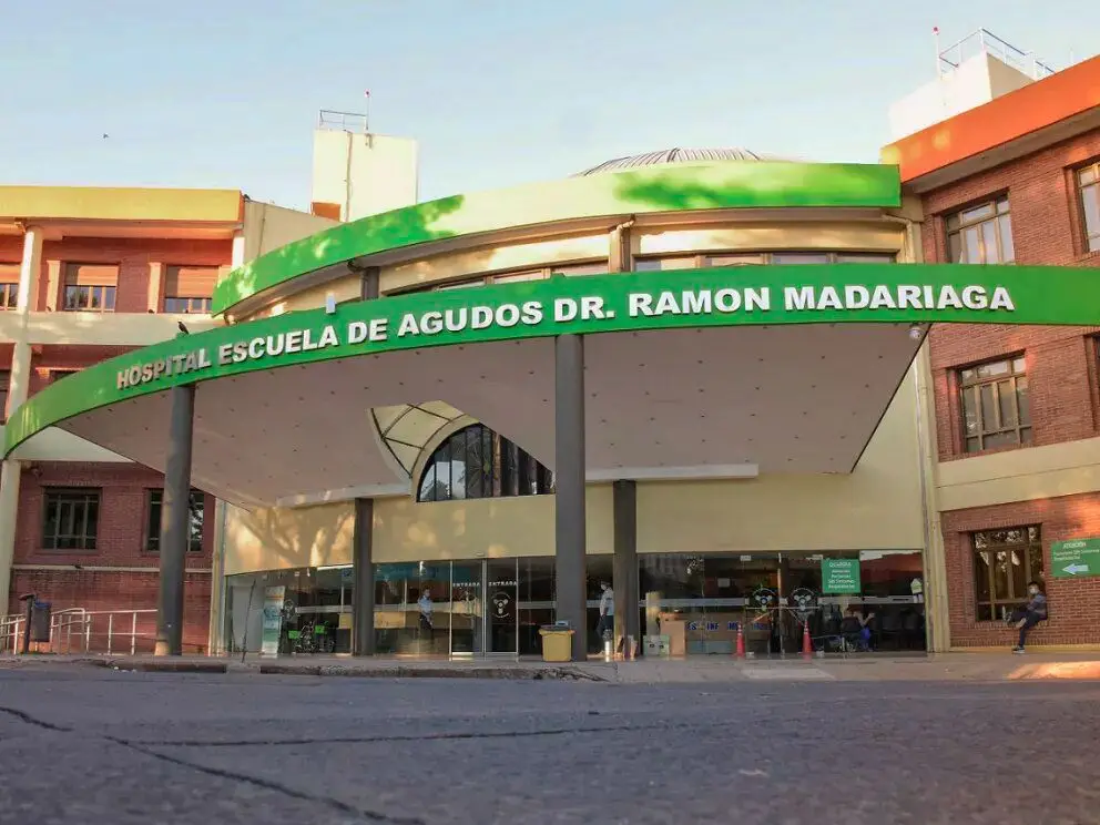 Murió un hombre tras descompensarse en una cancha de pádel